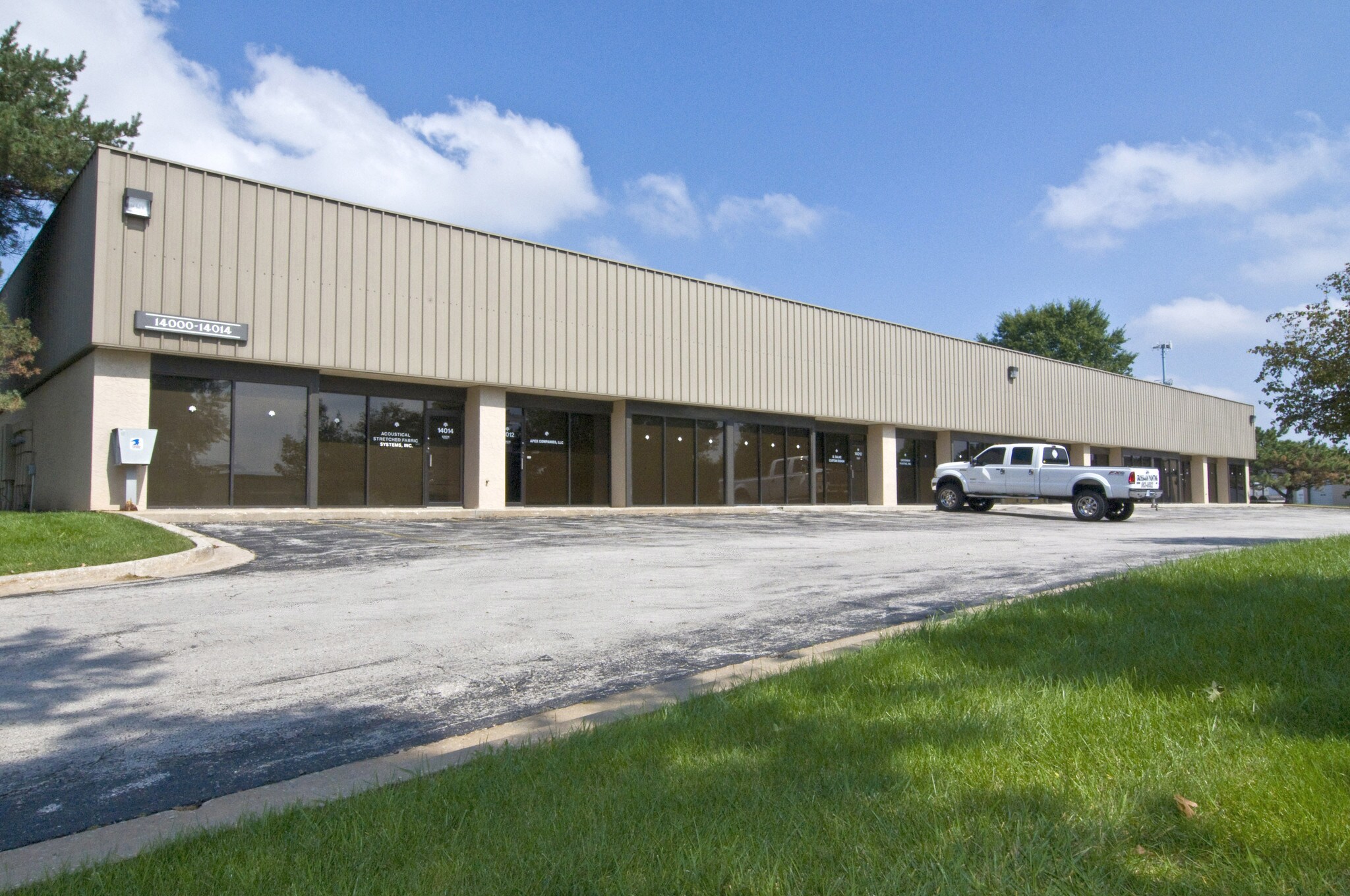 14000-14014 W 107th St, Lenexa, KS for sale Building Photo- Image 1 of 1