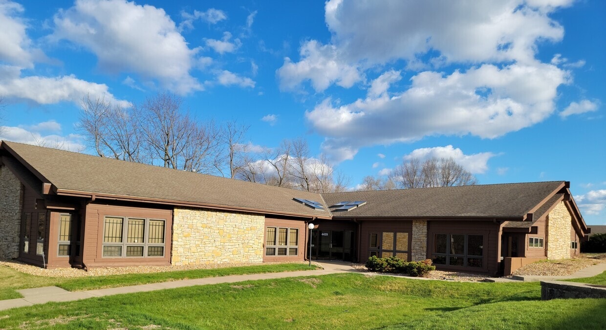 4429 S River Blvd, Independence, MO for sale Building Photo- Image 1 of 3