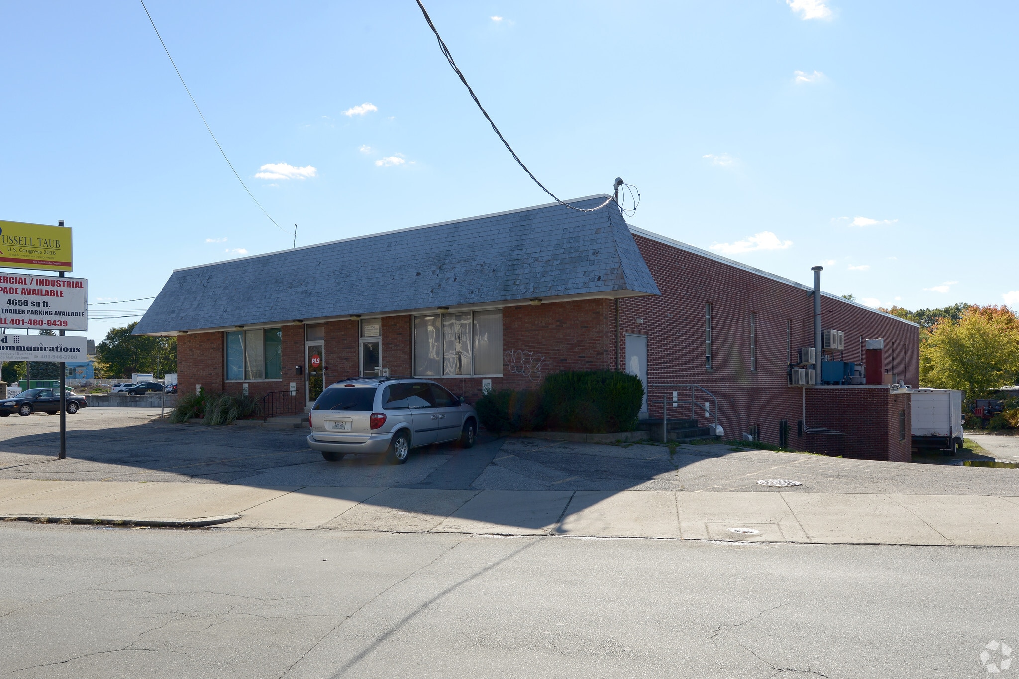 136 Silver Lake Ave, Providence, RI for lease Building Photo- Image 1 of 7