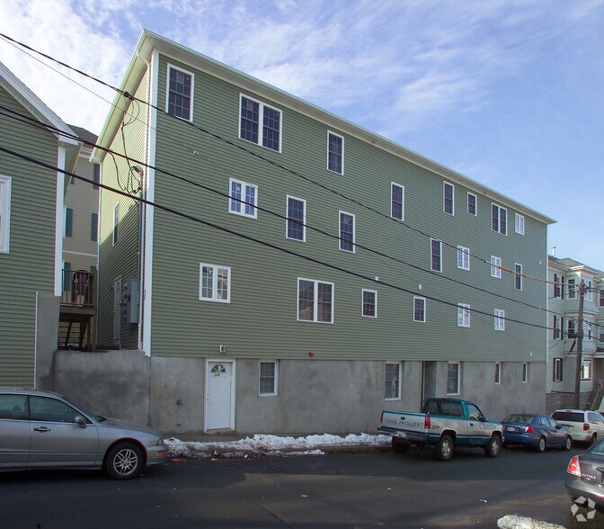 249 Division St, Fall River, MA for sale - Primary Photo - Image 1 of 1