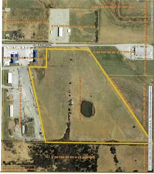 3266 Nebraska Ter, Ottawa, KS 66067