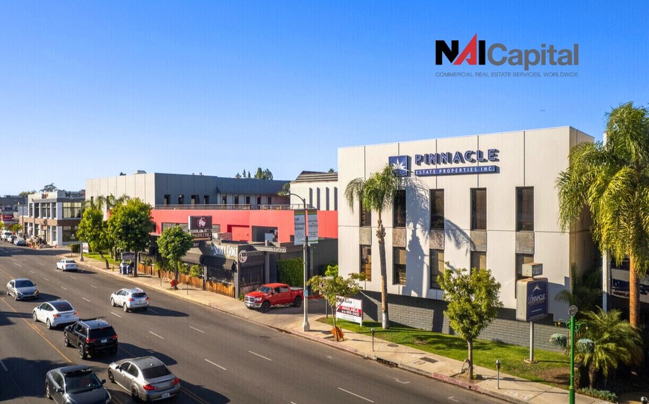 17337 Ventura Blvd, Encino, CA for lease - Building Photo - Image 1 of 6