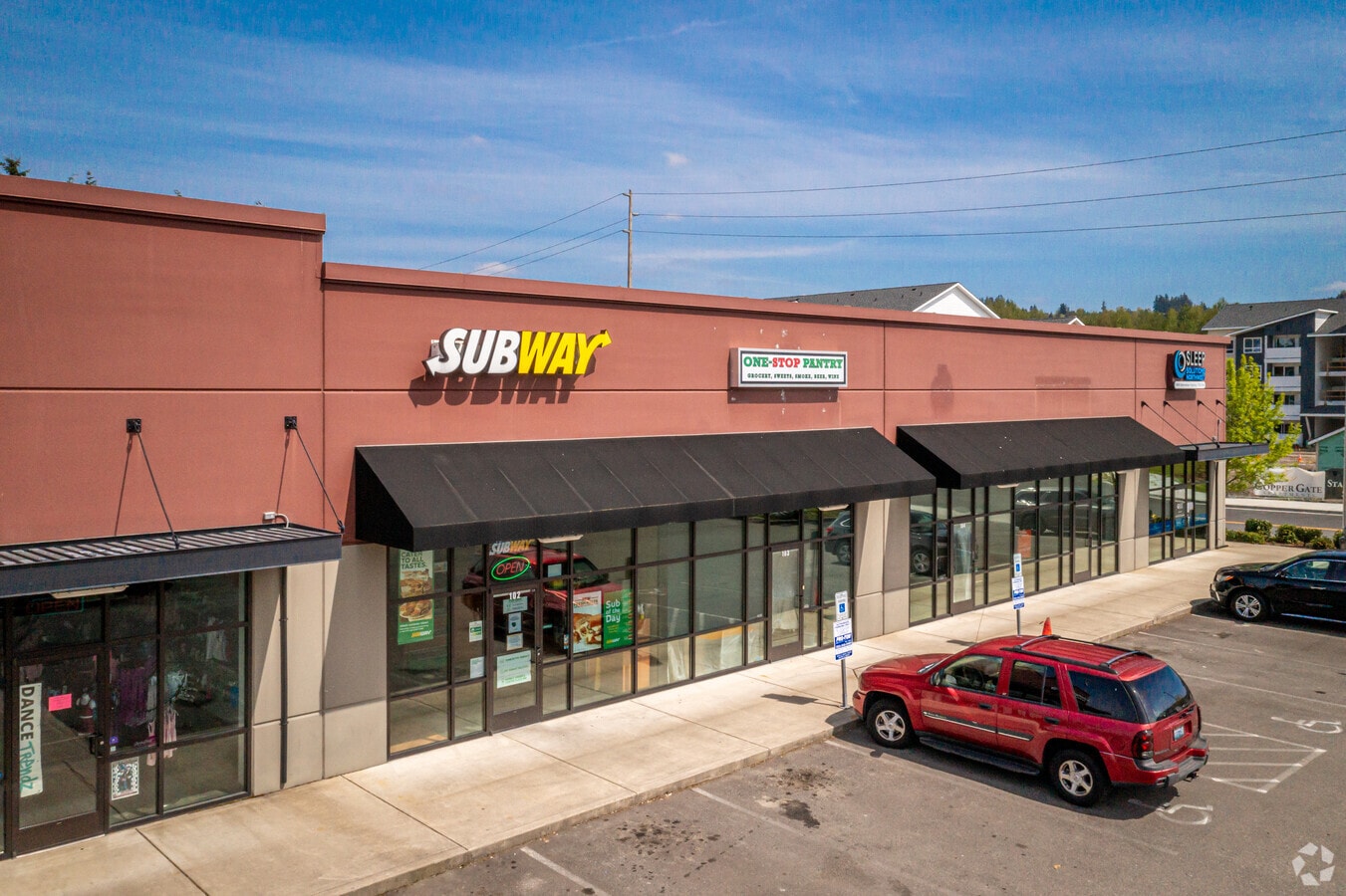 4798 Auburn Way N, Auburn, WA 98002