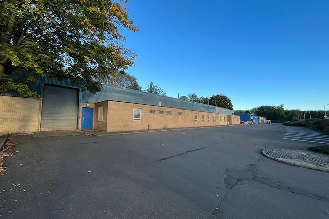 Munro Pl, Kilmarnock for lease - Building Photo - Image 2 of 2