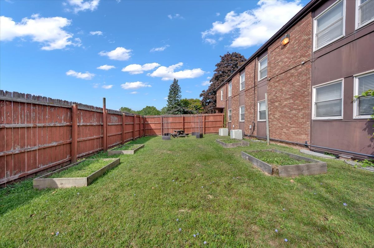 715 Inkster Rd, Inkster, MI 48141 Specialty for Sale