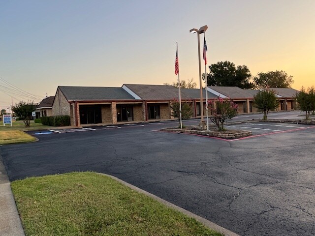 5604-5610 Old Bullard Rd, Tyler, TX for sale - Building Photo - Image 1 of 1