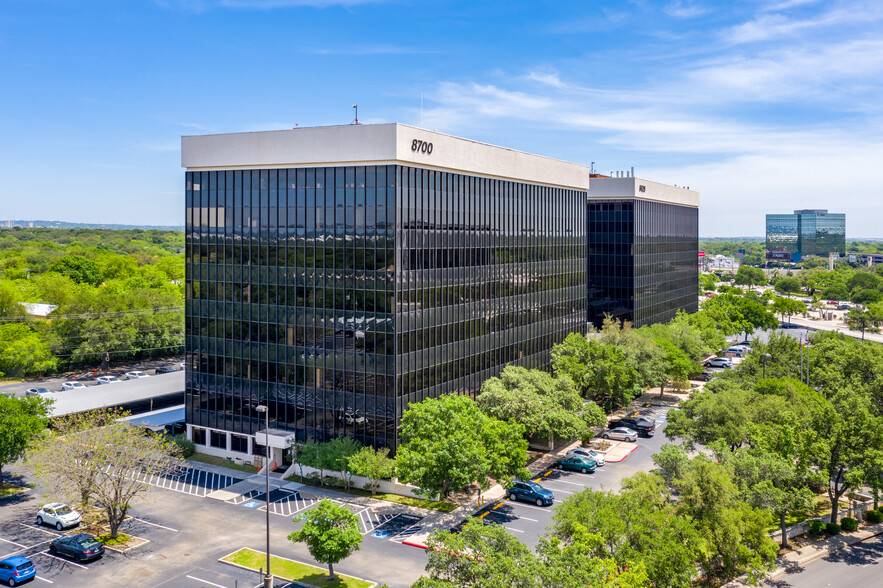 901 NE Loop 410, San Antonio, TX 78209 - Alamo Towers | LoopNet