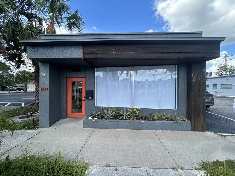 1533 Dolphin St, Sarasota, FL for sale - Building Photo - Image 1 of 1