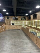 388 St Albert Trl, St. Albert, AB for lease Interior Photo- Image 2 of 12