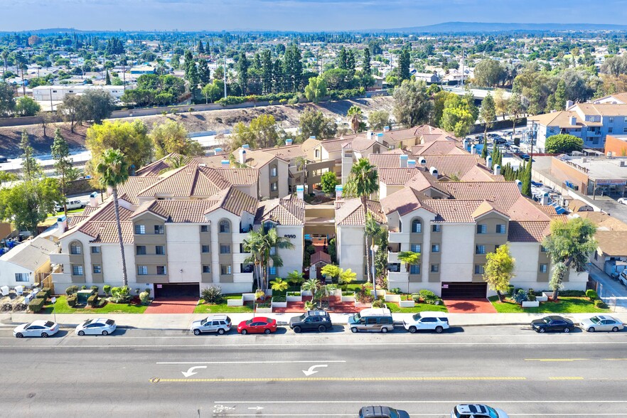 8350 Gardendale St, Paramount, CA for sale - Building Photo - Image 1 of 32