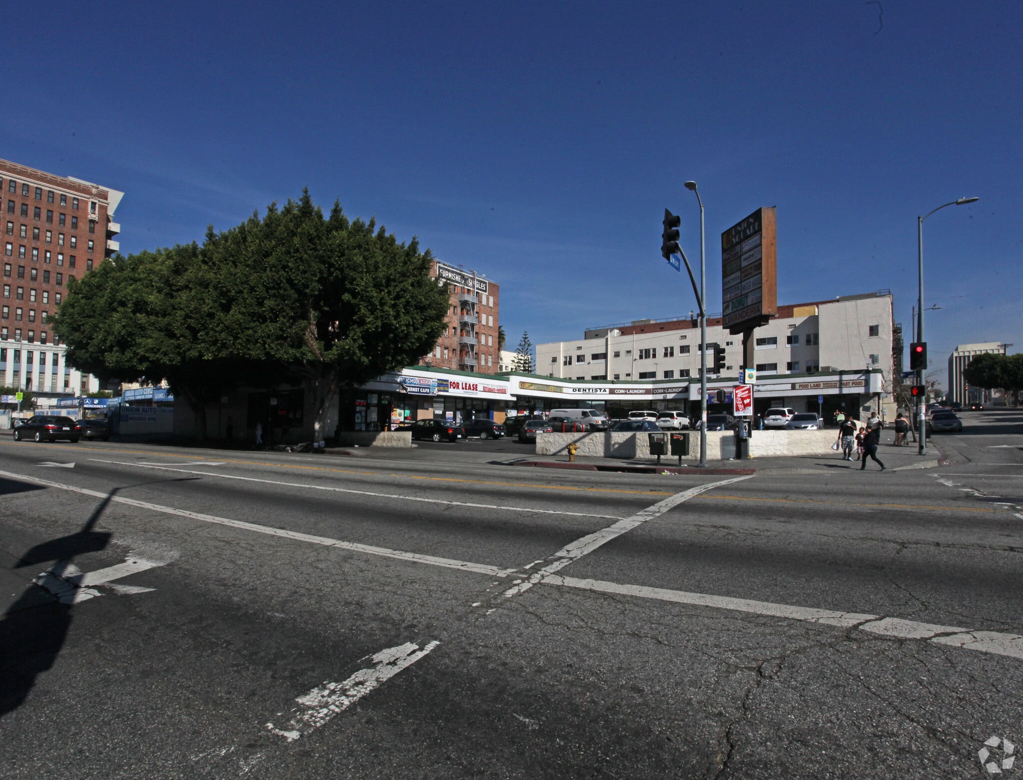 739-757 S Union Ave, Los Angeles, CA for lease Primary Photo- Image 1 of 6