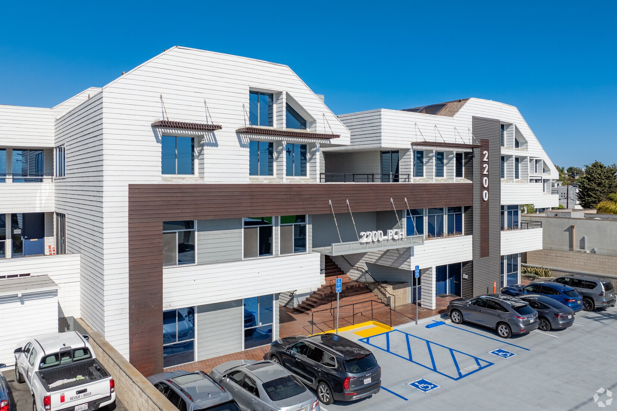 2200 Pacific Coast Hwy, Hermosa Beach, CA for sale Building Photo- Image 1 of 55