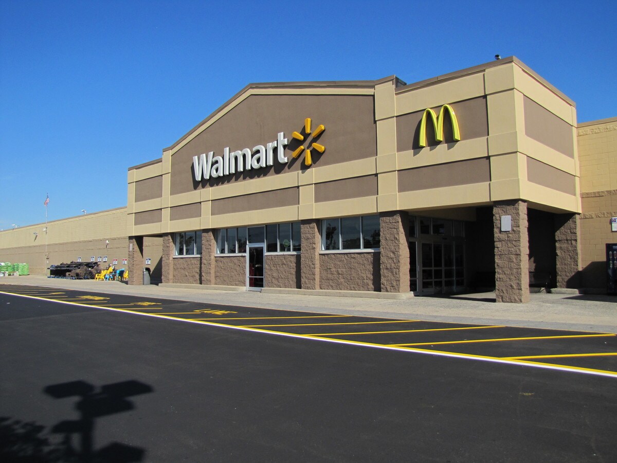 1297 1345 Centennial Ave Piscataway Nj 08854 Centennial Square Loopnet Com