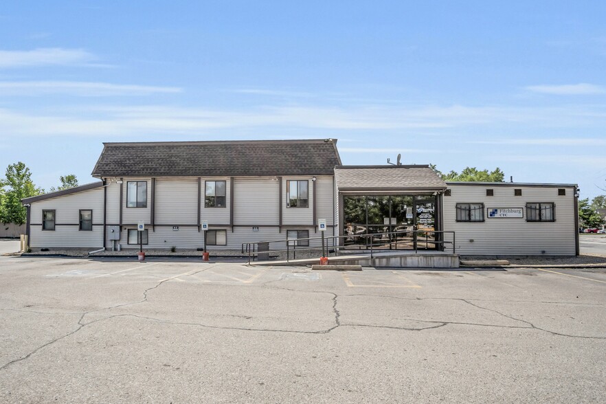 155 Airport Rd, Fitchburg, MA for sale - Building Photo - Image 3 of 32