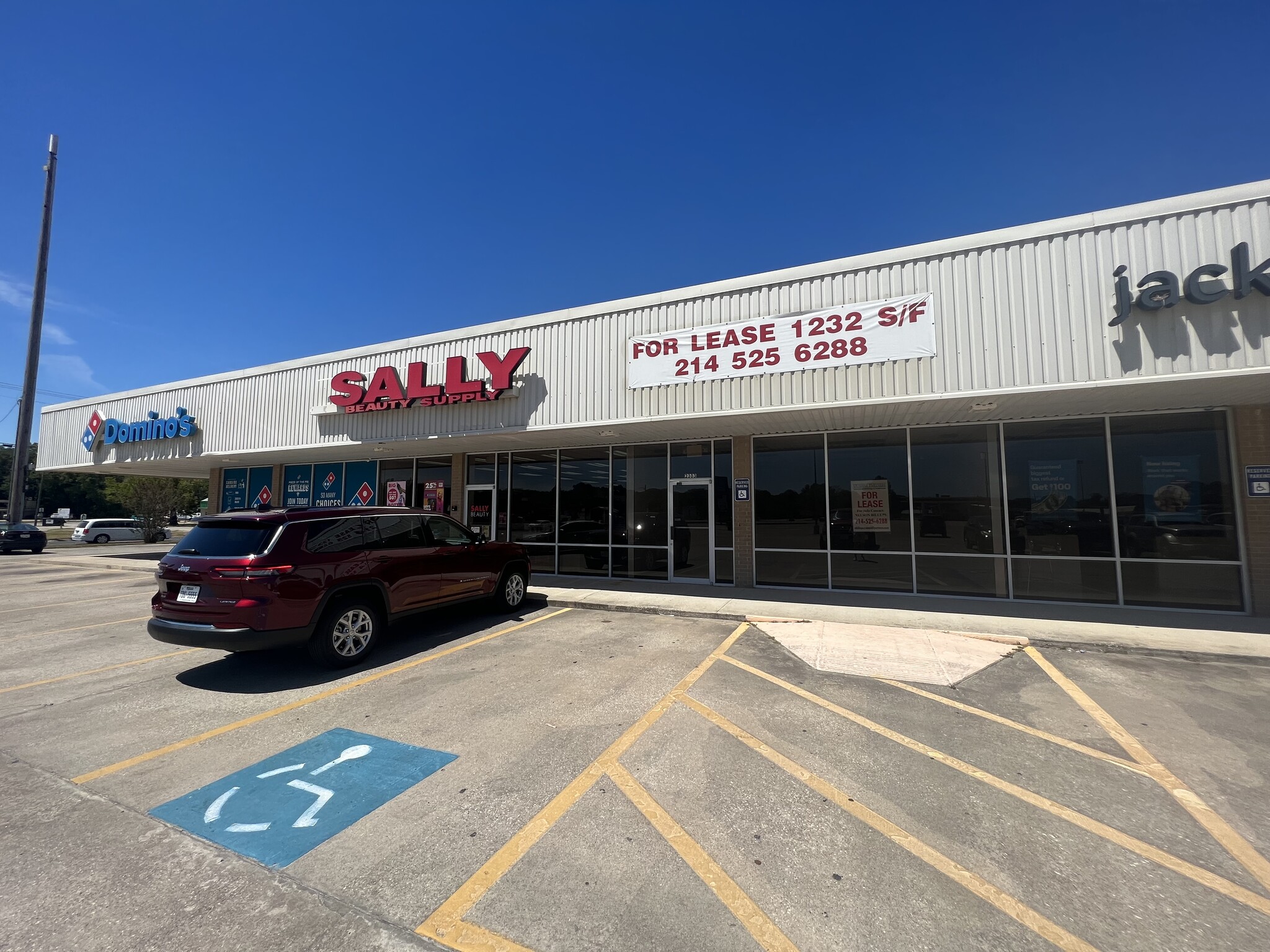 2321 N Main St, Liberty, TX for lease Building Photo- Image 1 of 3