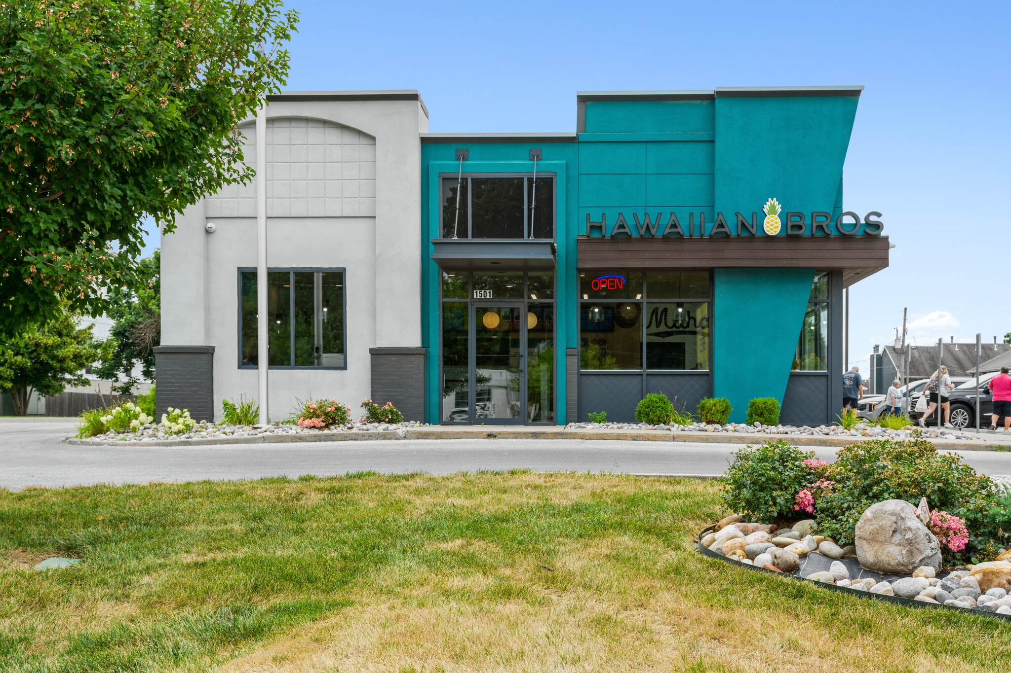 1501-1503 W 23rd St, Lawrence, KS for sale Building Photo- Image 1 of 8