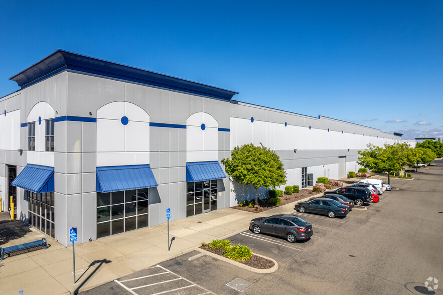 8845 Washington Blvd, Roseville, CA for lease - Primary Photo - Image 1 of 6