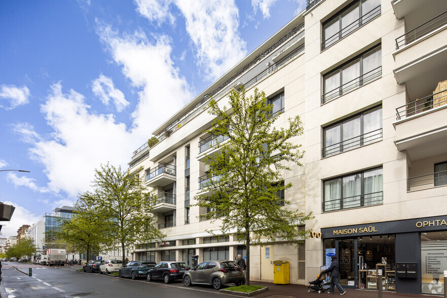 51 Rue De Verdun, Suresnes for lease - Building Photo - Image 2 of 2