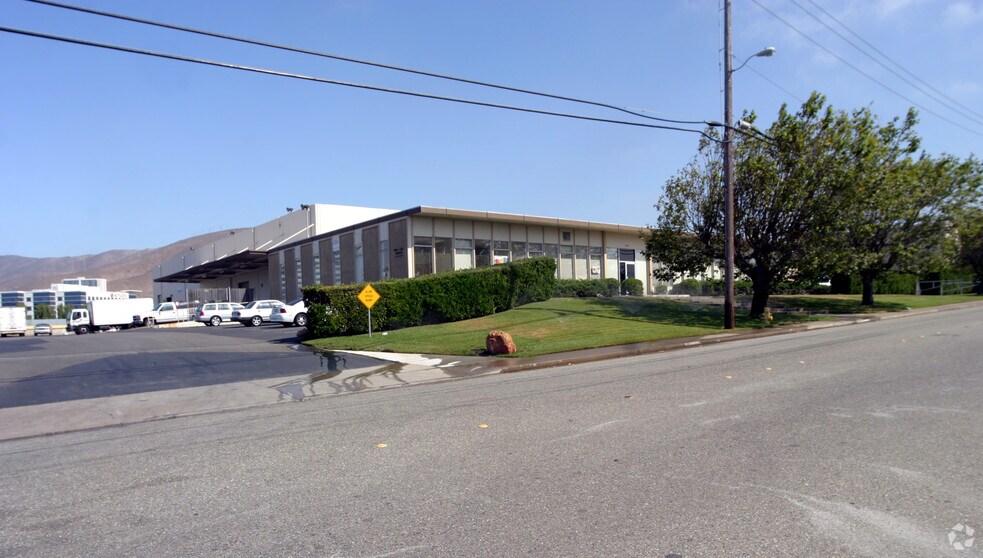 439 Eccles Ave, South San Francisco, CA for lease - Building Photo - Image 3 of 3