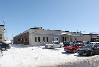 More details for 11 Kelfield St, Toronto, ON - Industrial for Sale