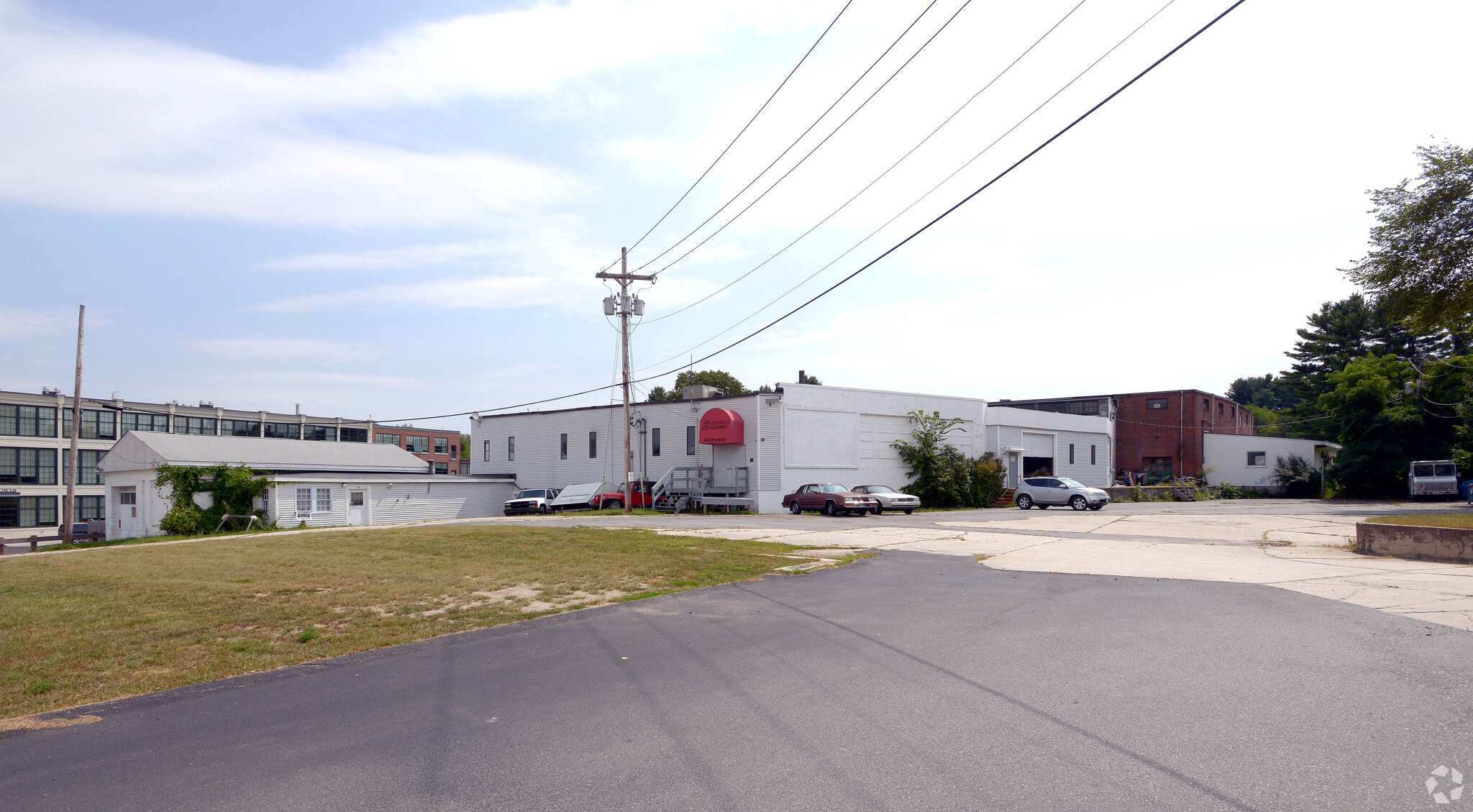 252 Harrisville Main St, Burrillville, RI for sale Primary Photo- Image 1 of 1