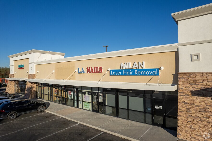 4220-4386 N Oracle Rd, Tucson, AZ for lease - Building Photo - Image 2 of 7