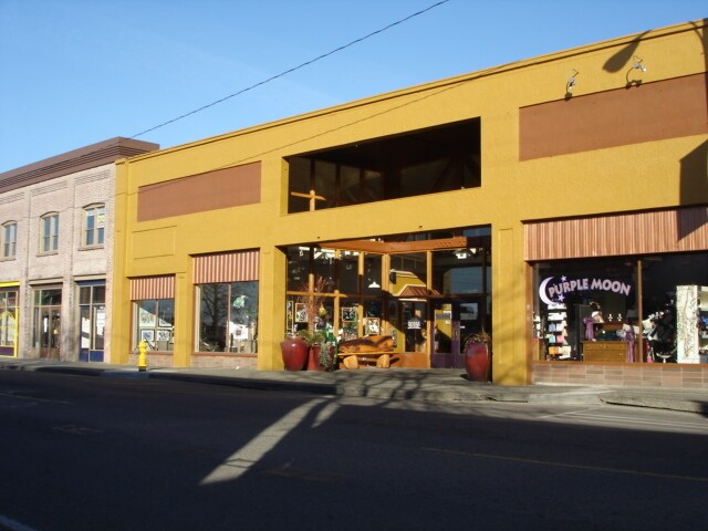 830 SE Pioneer Way, Oak Harbor, WA for sale Building Photo- Image 1 of 1