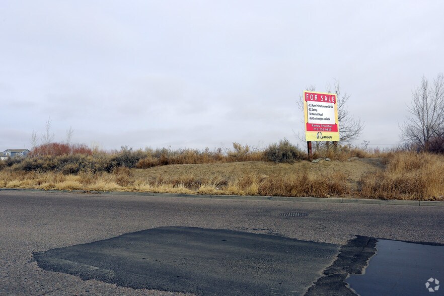 Eagleridge Cir, Pueblo, CO 81008