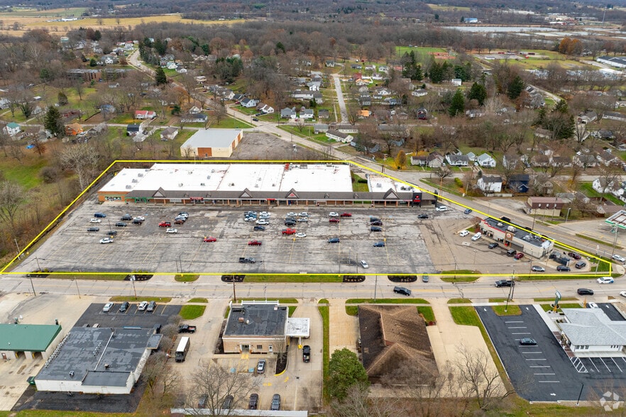 200-260 N Main St, Rittman, OH for sale - Building Photo - Image 1 of 18