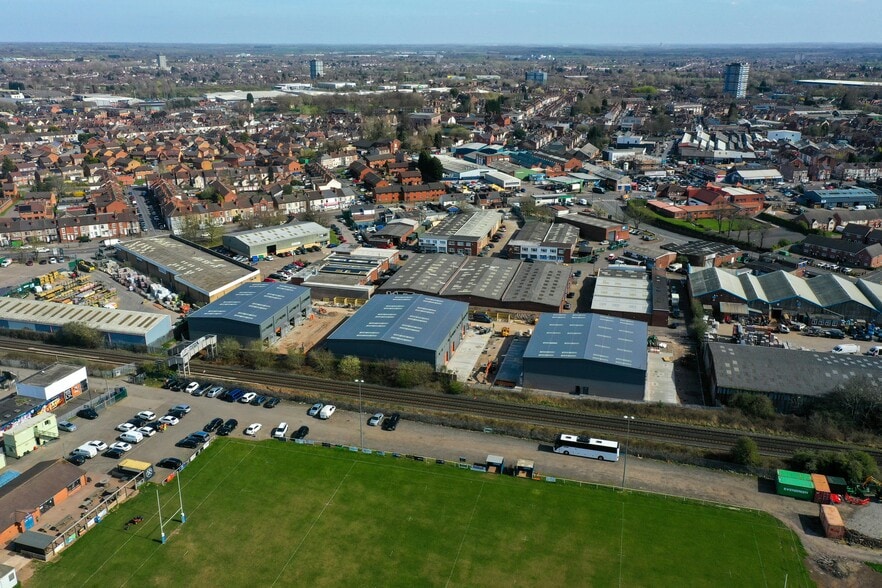 10 Endermere Rd, Coventry for sale - Building Photo - Image 2 of 7