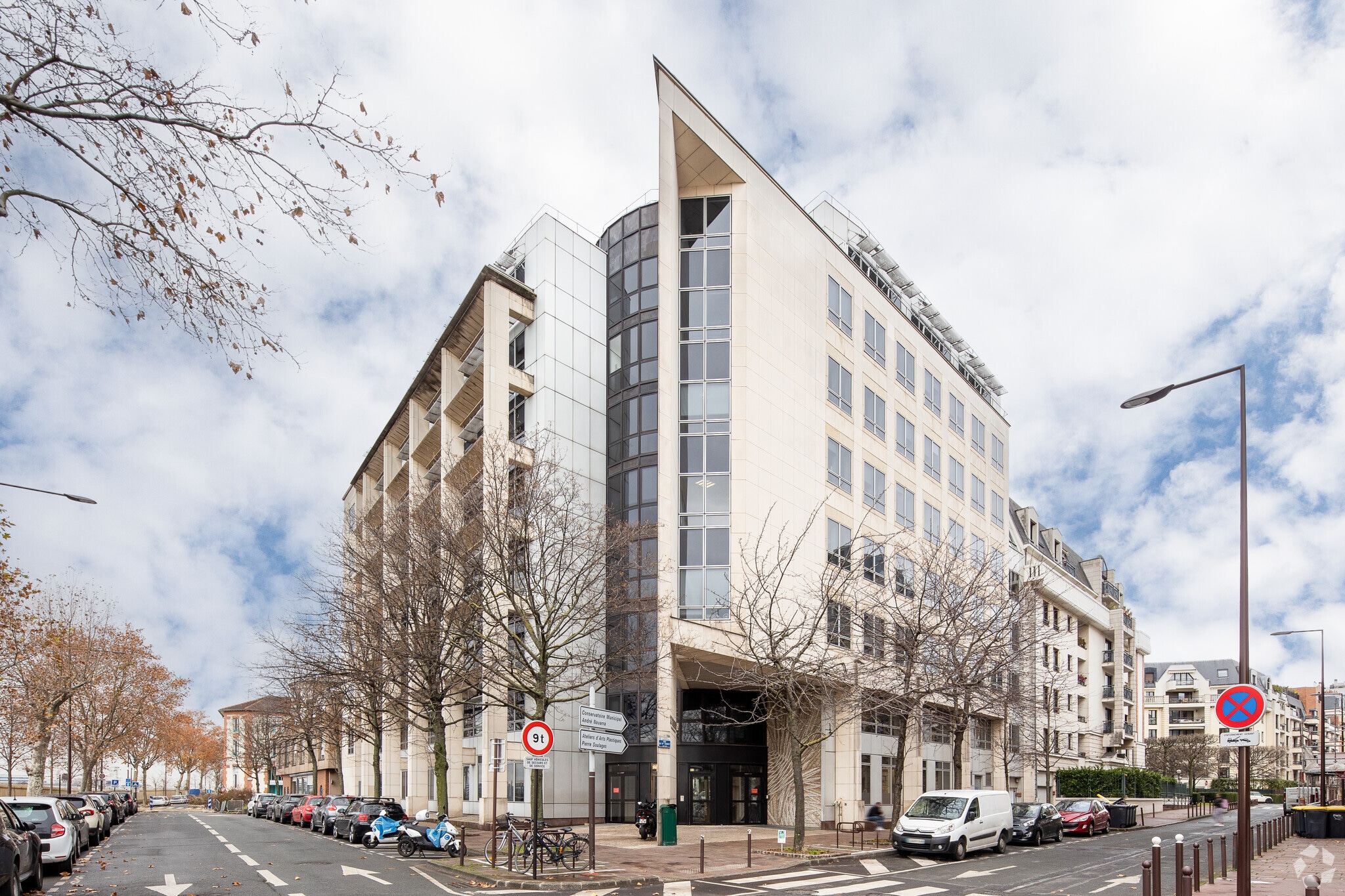 18 Avenue Winston Churchill, Charenton-le-Pont for lease Primary Photo- Image 1 of 5