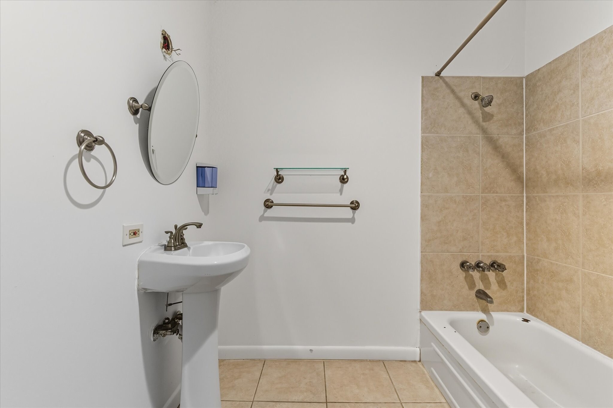 718 N Federal Hwy, Fort Lauderdale, FL for lease Interior Photo- Image 1 of 10