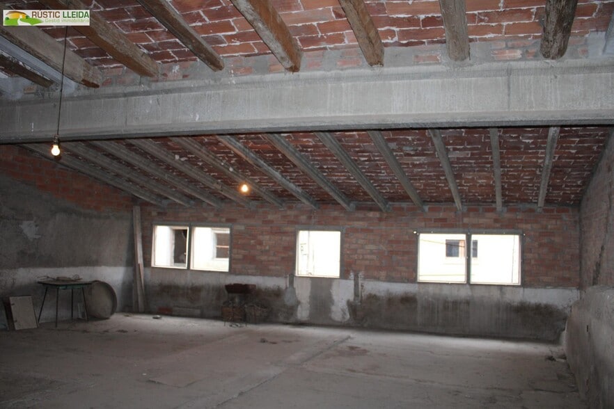 View Photo