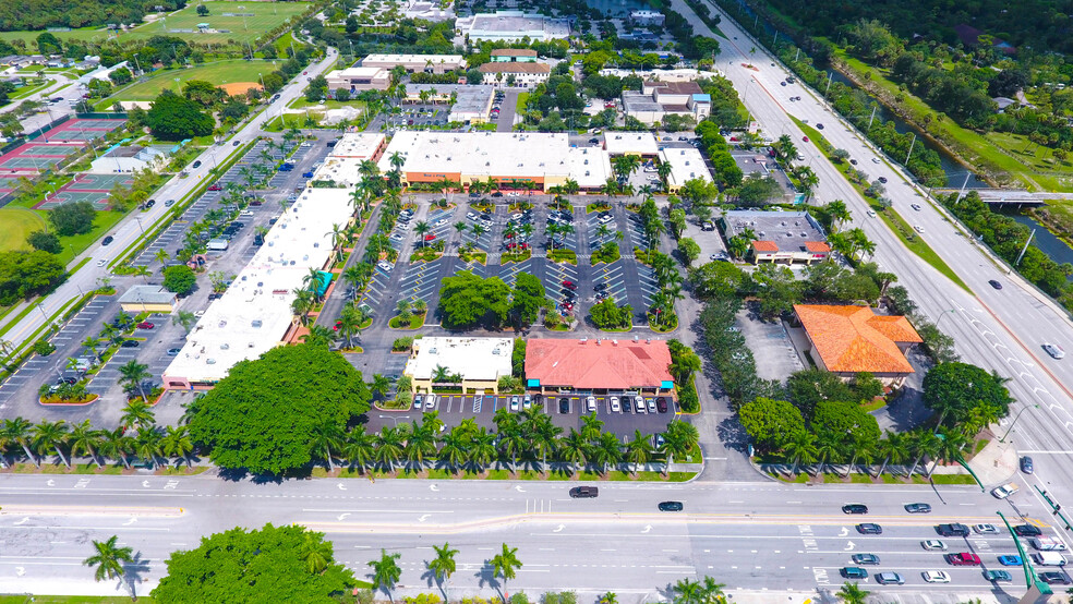 650 Royal Palm Beach Blvd, Royal Palm Beach, FL for lease - Building Photo - Image 3 of 30