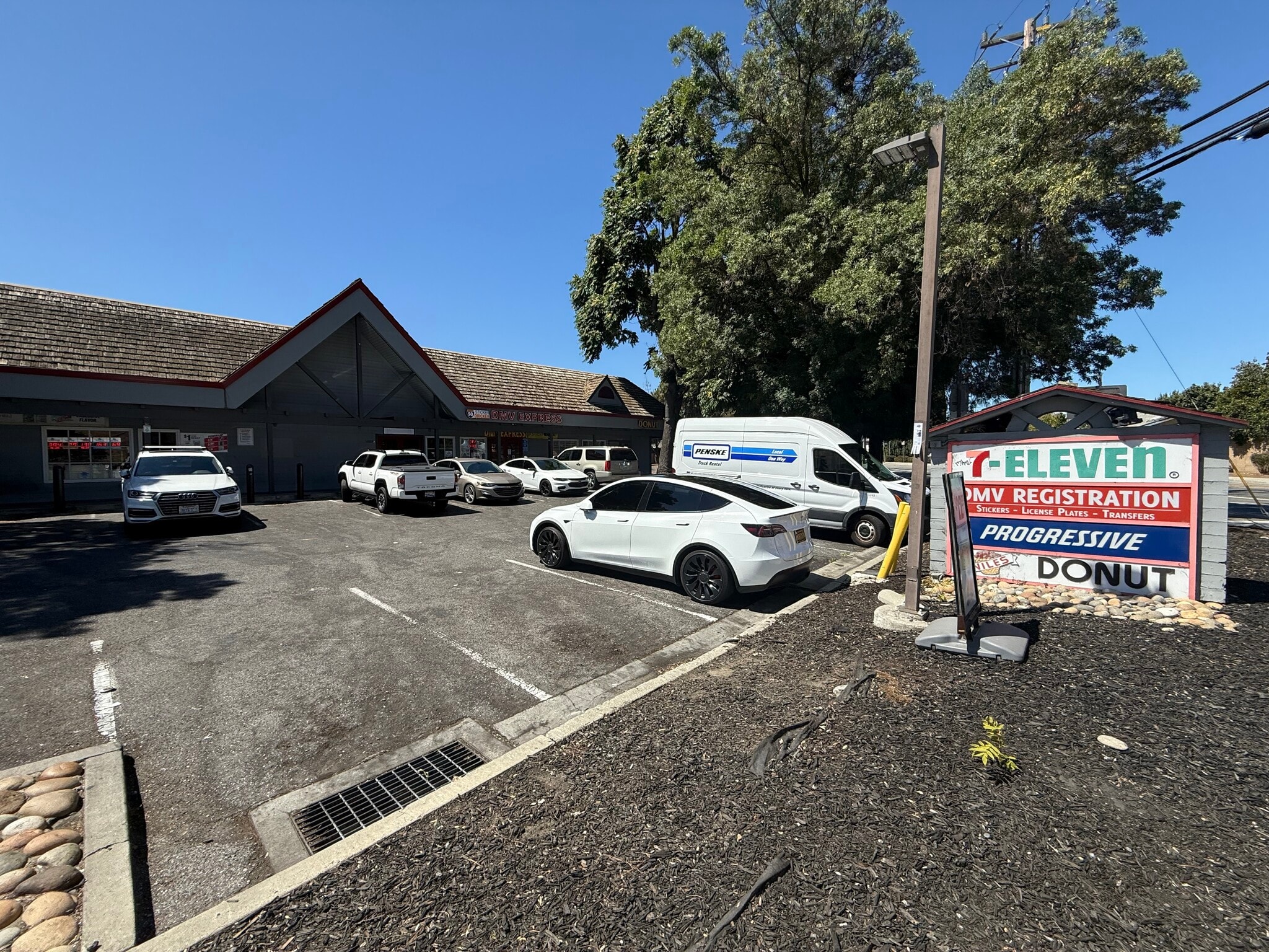 38003 Mission Blvd, Fremont, CA for lease Building Photo- Image 1 of 13