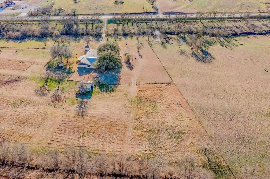 1421 FM 1660, Hutto, TX for sale - Building Photo - Image 1 of 1