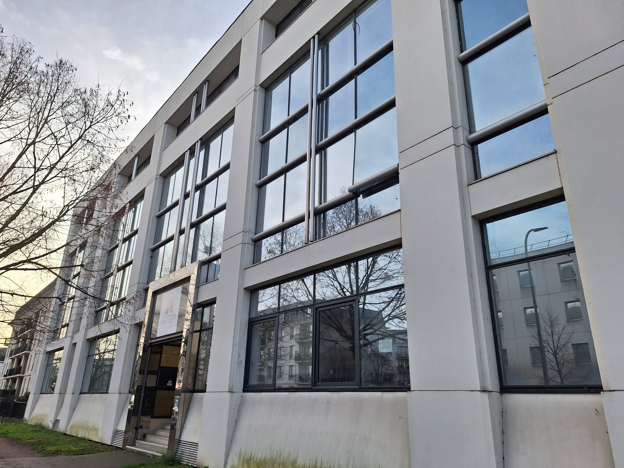 7-9 Allée Haussmann, Bordeaux for lease Building Photo- Image 1 of 13