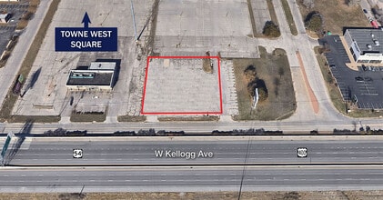 4702 W Kellogg Dr, Wichita, KS - AERIAL map view - Image1