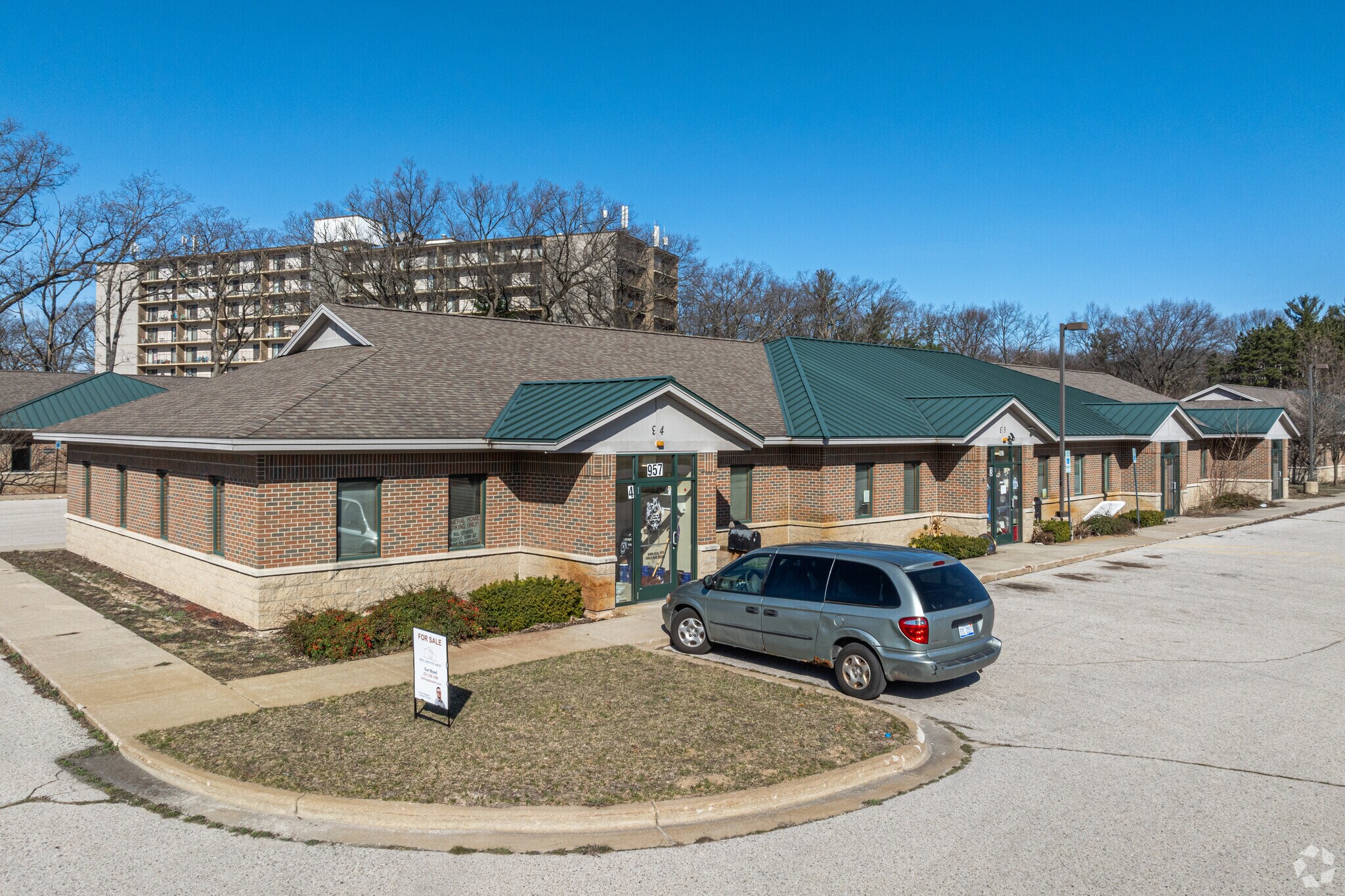 957 Brookhaven Ct, Muskegon, MI for sale Primary Photo- Image 1 of 1
