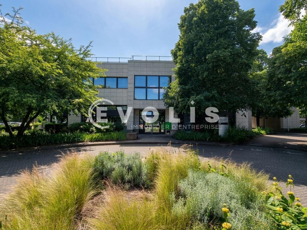 3-5 Rue Du Pont Des Halles, Rungis for sale Building Photo- Image 1 of 17