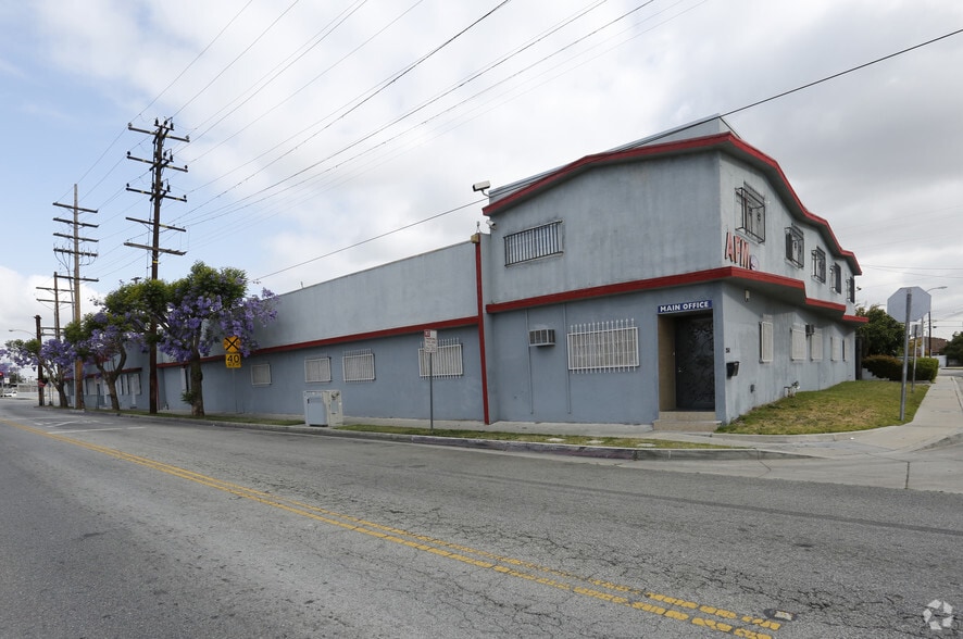 2551 Fernwood Ave, Lynwood, CA for lease - Building Photo - Image 1 of 3
