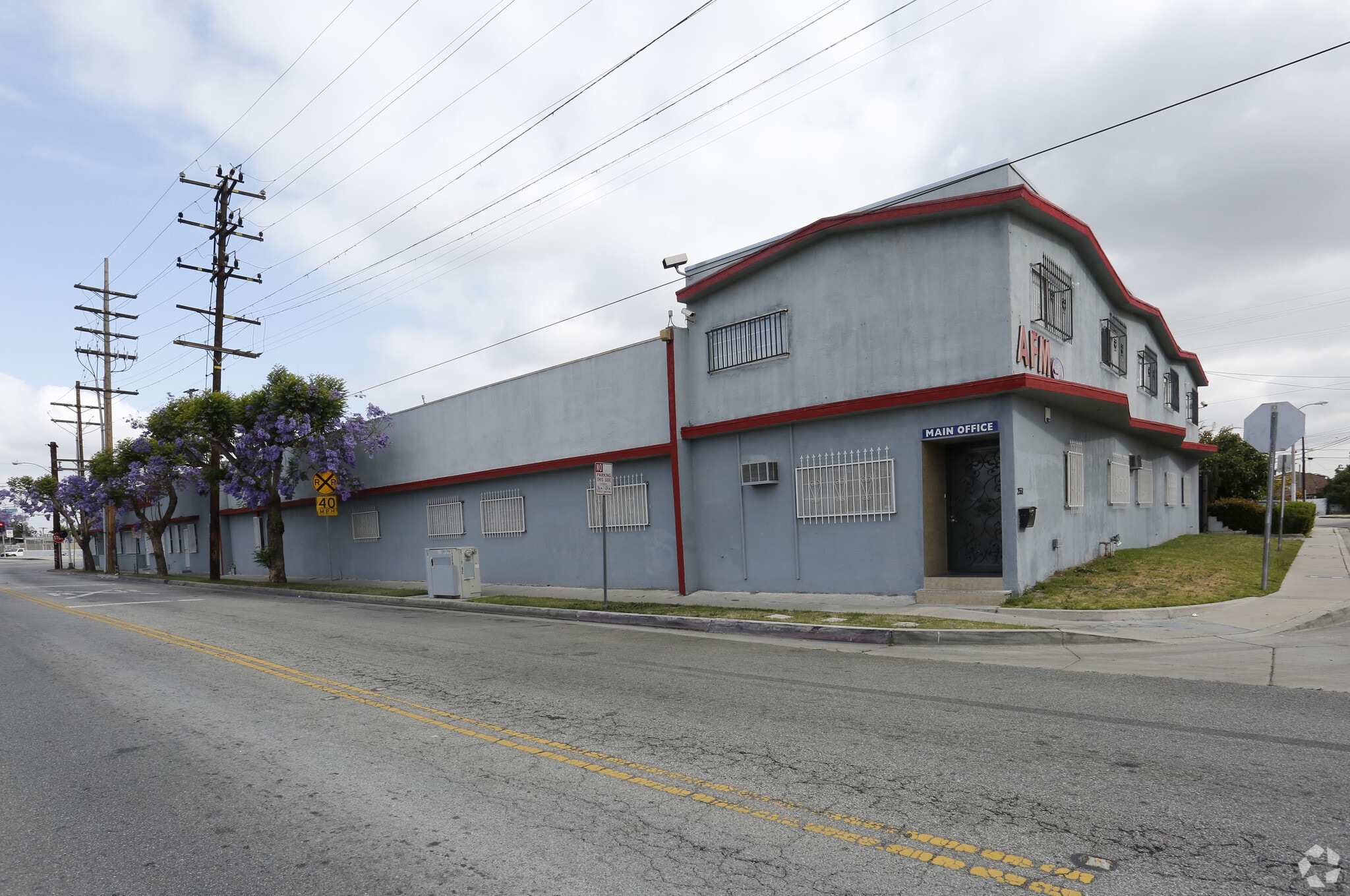 2551 Fernwood Ave, Lynwood, CA for lease Building Photo- Image 1 of 4