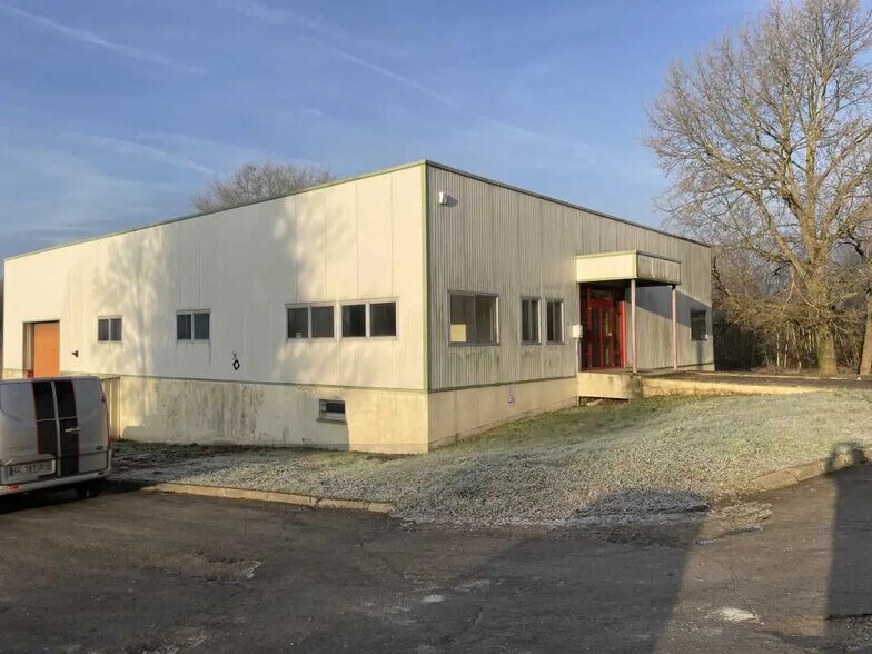 Flex in Therdonne for lease - Building Photo - Image 1 of 19