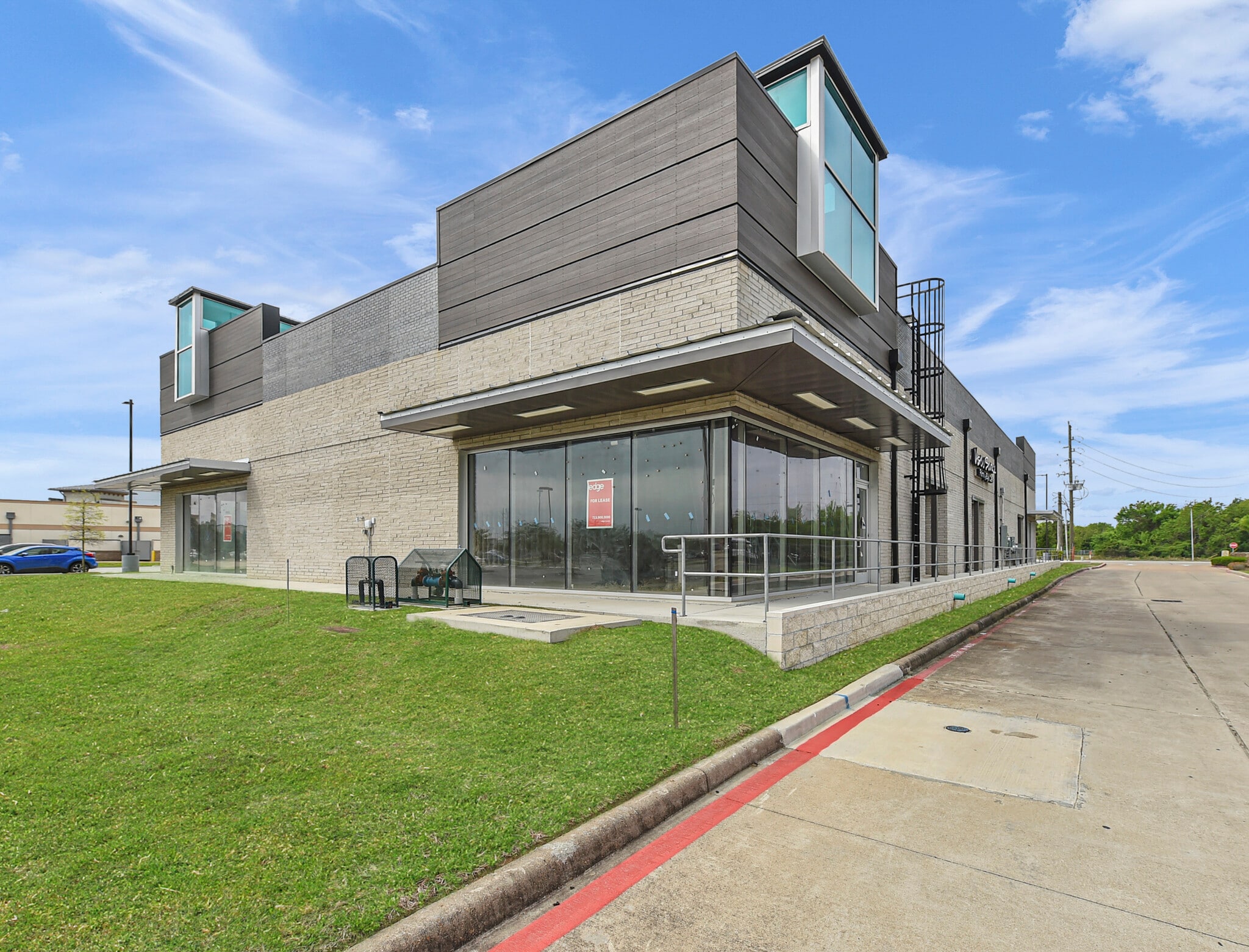 1799 Kirby Dr, Pearland, TX 77584 Kirby Retail Center