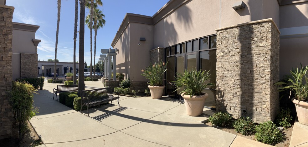 1010 Calloway Dr, Bakersfield, CA for lease - Building Photo - Image 2 of 6