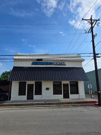 More details for 202 E Weaver Ave, Alvarado, TX - Office for Sale