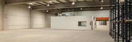 Carrer M Zona Franca, 1, Barcelona, Barcelona for lease Interior Photo- Image 2 of 3