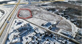 More details for 3201 52 Ave, Innisfail, AB - Land for Sale