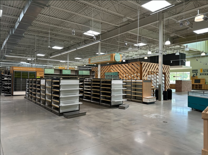 1450 Taylor Rd, Montgomery, AL for lease - Building Photo - Image 3 of 11