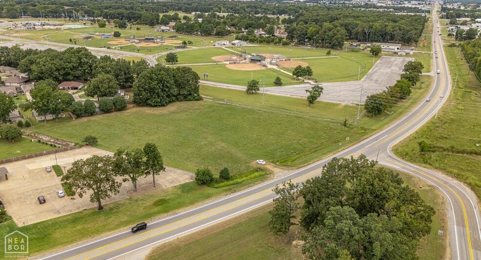 3901 S Stadium, Jonesboro, AR for sale - Aerial - Image 3 of 14